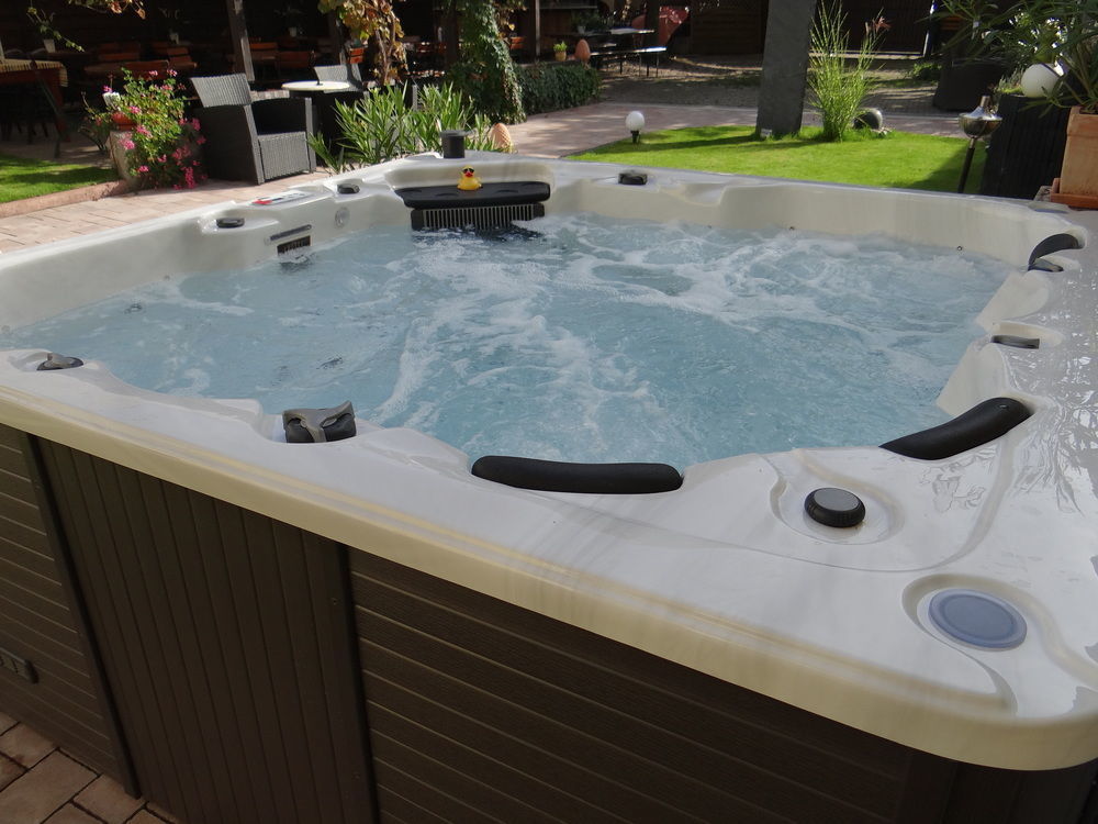 Hotel Schuetzenhof Spa Garden Bürstadt Esterno foto
