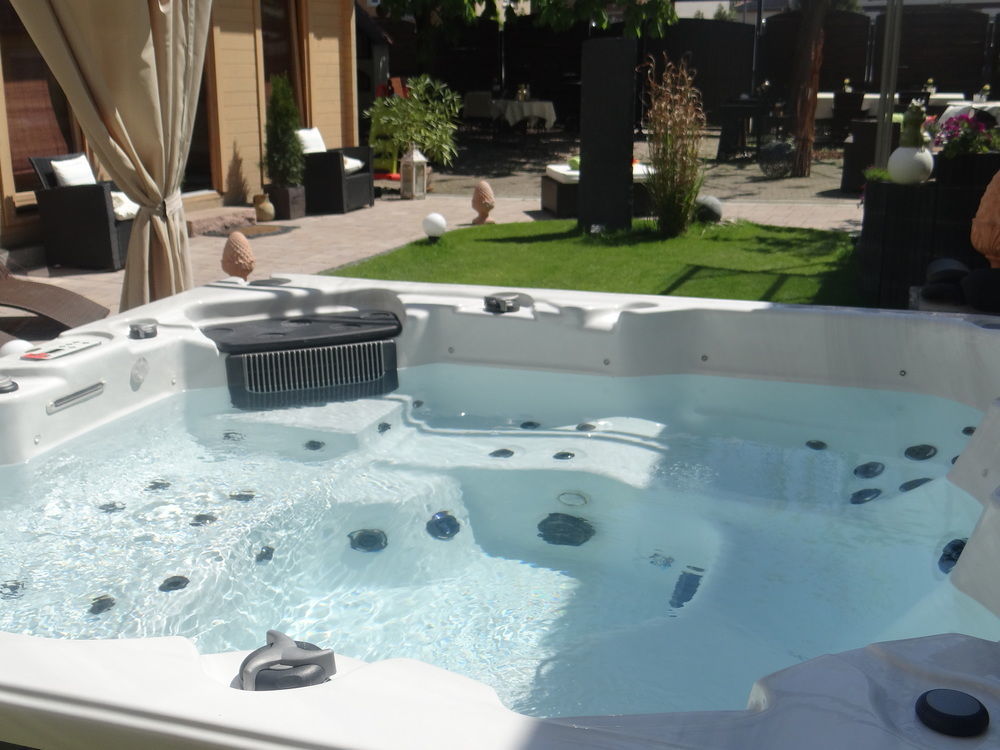 Hotel Schuetzenhof Spa Garden Bürstadt Esterno foto