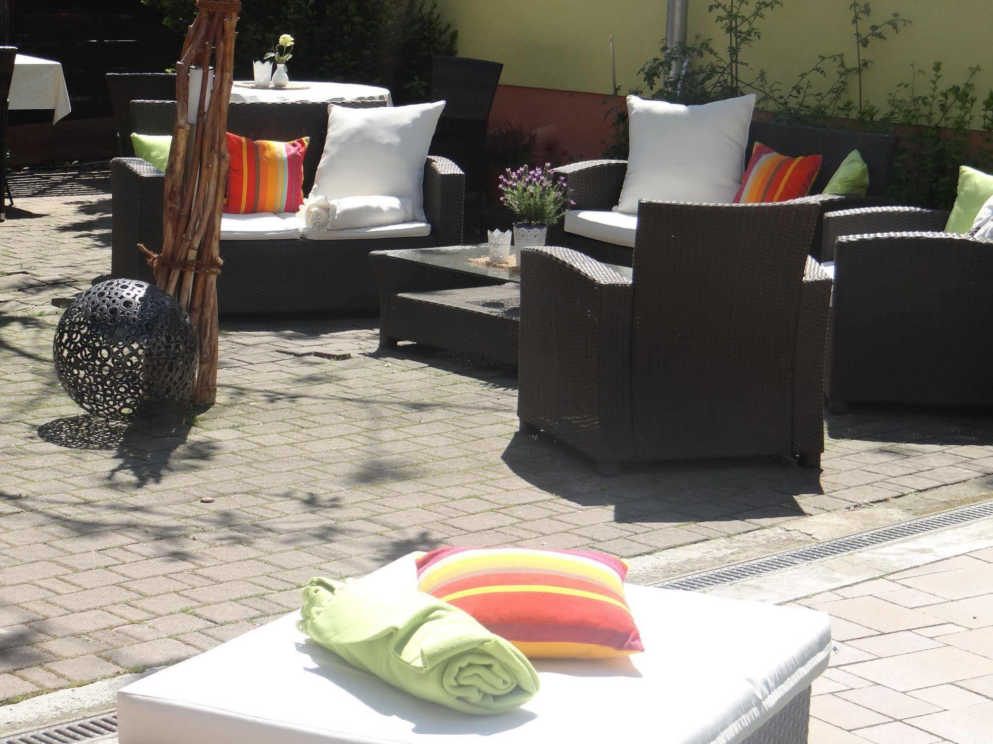 Hotel Schuetzenhof Spa Garden Bürstadt Esterno foto