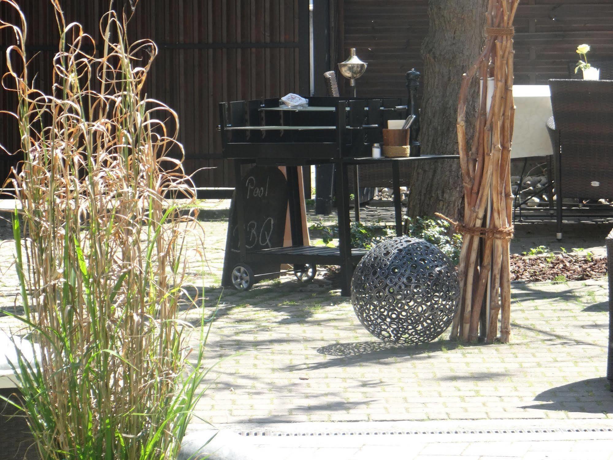 Hotel Schuetzenhof Spa Garden Bürstadt Esterno foto